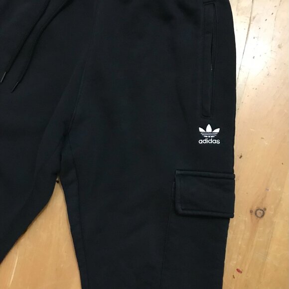 Adidas Men’s Medium Black Sweatpants – Size M - Picture 2 of 6